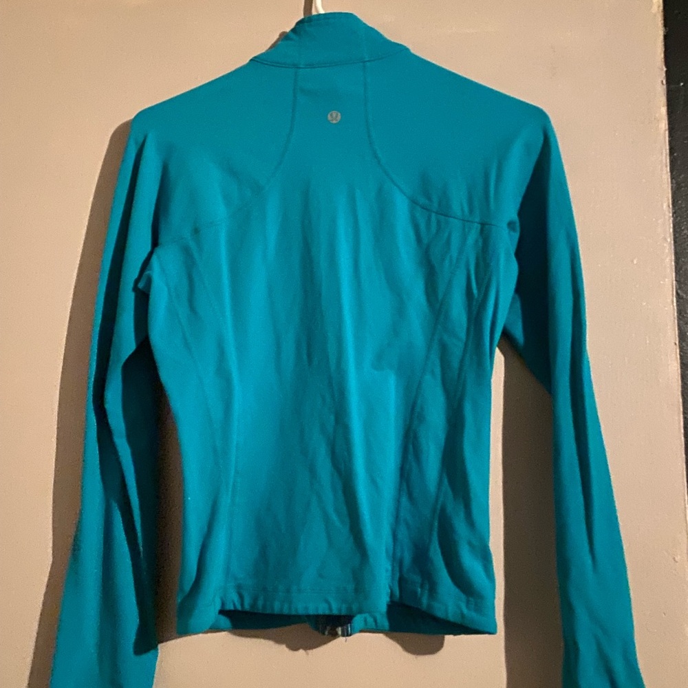 Lululemon sweater - Picture 3 of 3